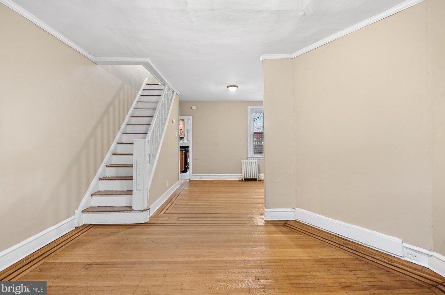178 Annsbury St, Philadelphia, PA 19140-1603