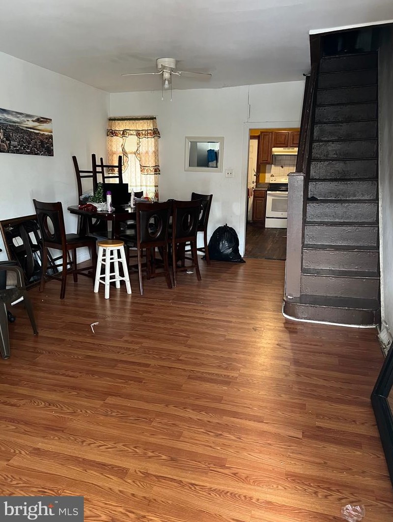 3320 E St, Philadelphia, PA 19134-1726