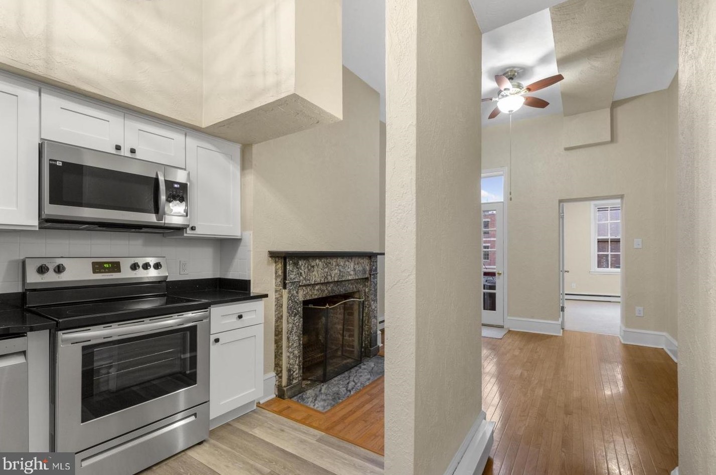 520 Spruce St #2, Philadelphia, PA 19106