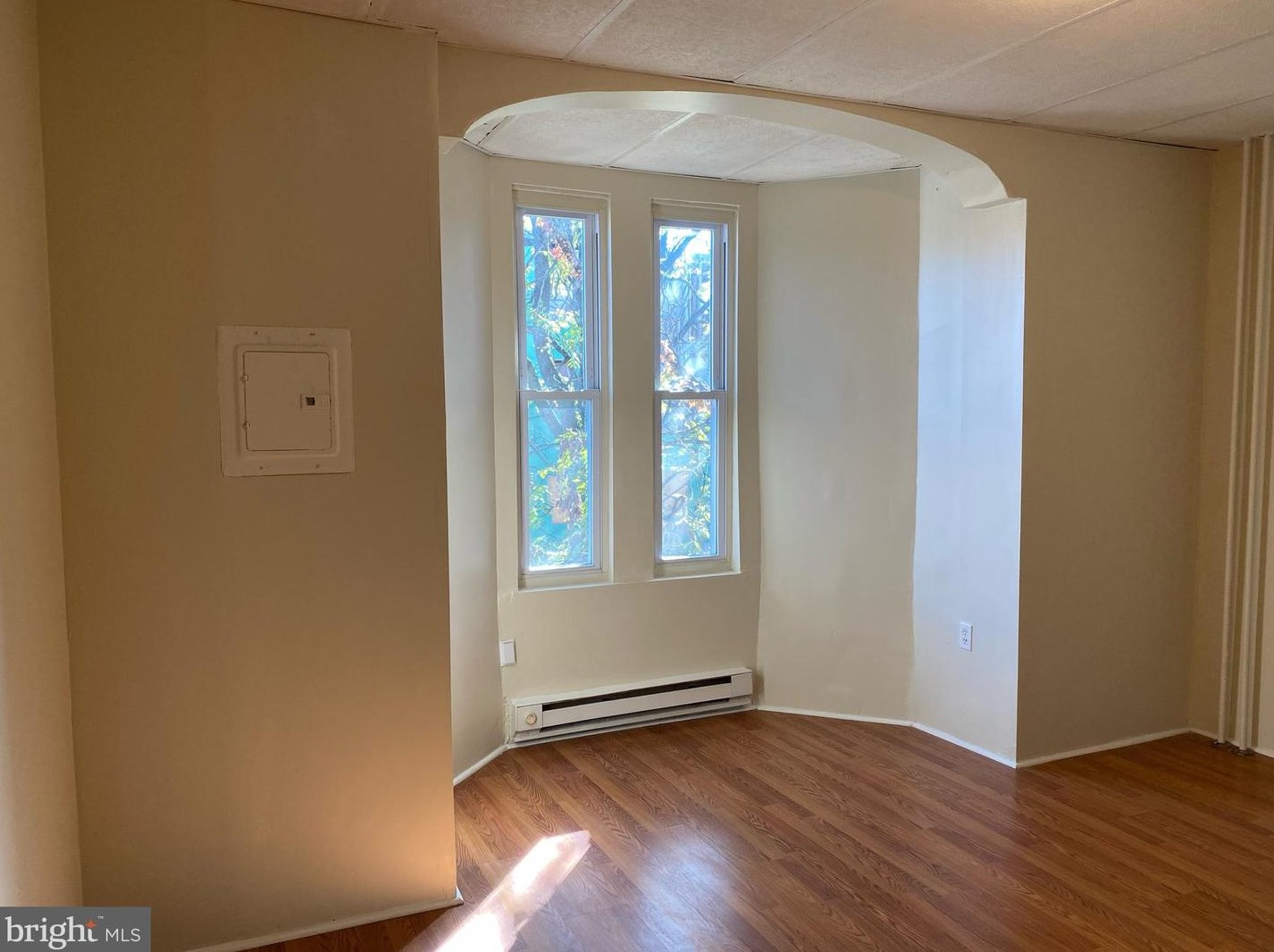 4102 W Girard Ave #2r, Philadelphia, PA 19104