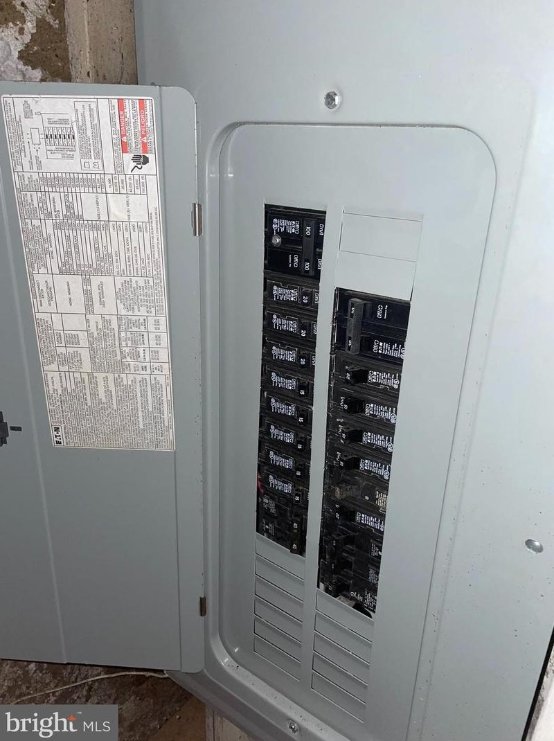 462 Mechanic St, Philadelphia PA 19144-1118 exterior