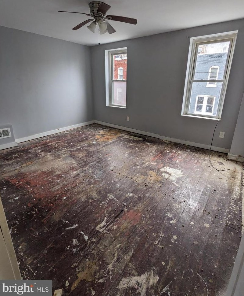 462 Mechanic St, Philadelphia PA 19144-1118 exterior