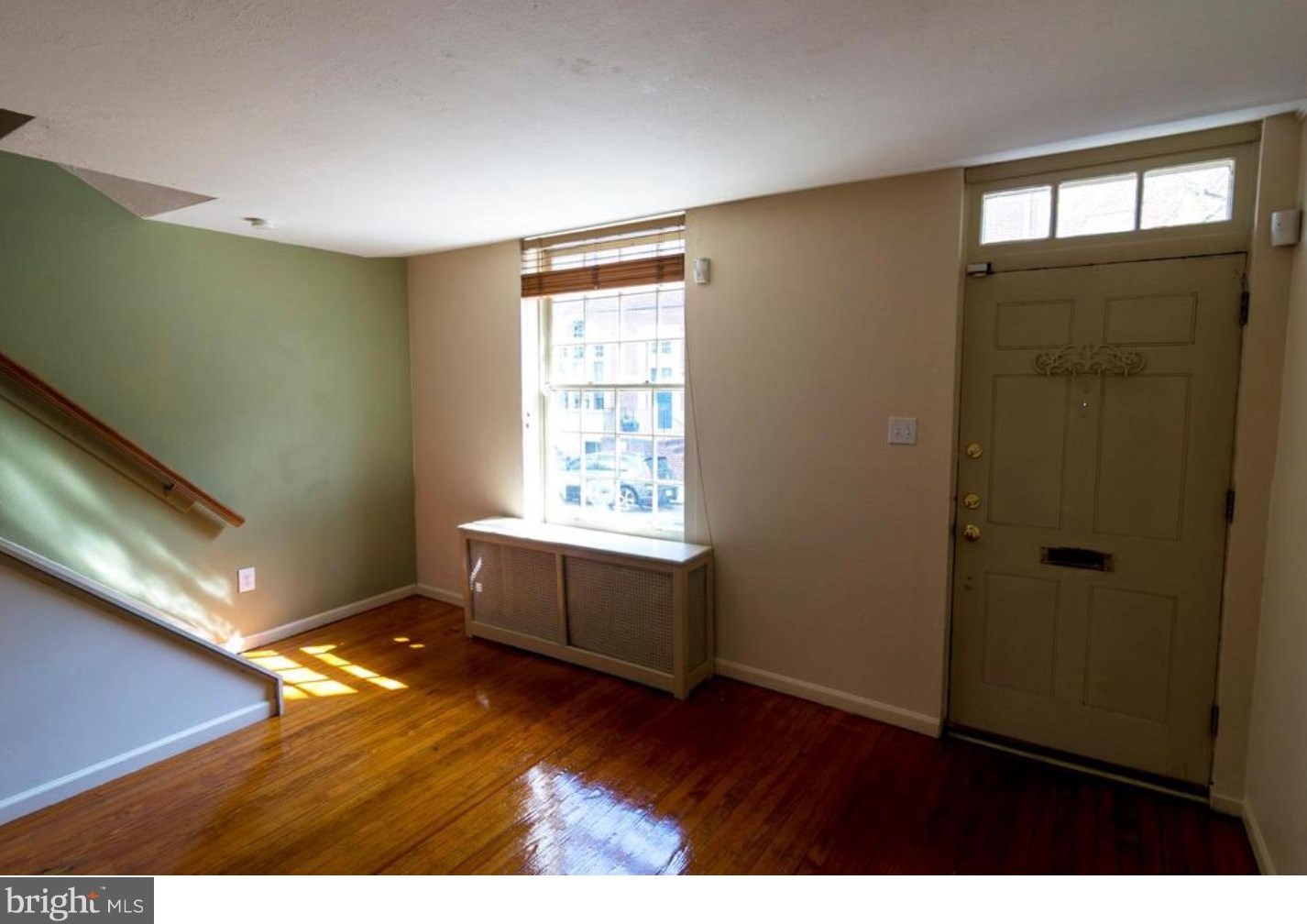 11 Queen St, Philadelphia PA  19147-4313 exterior