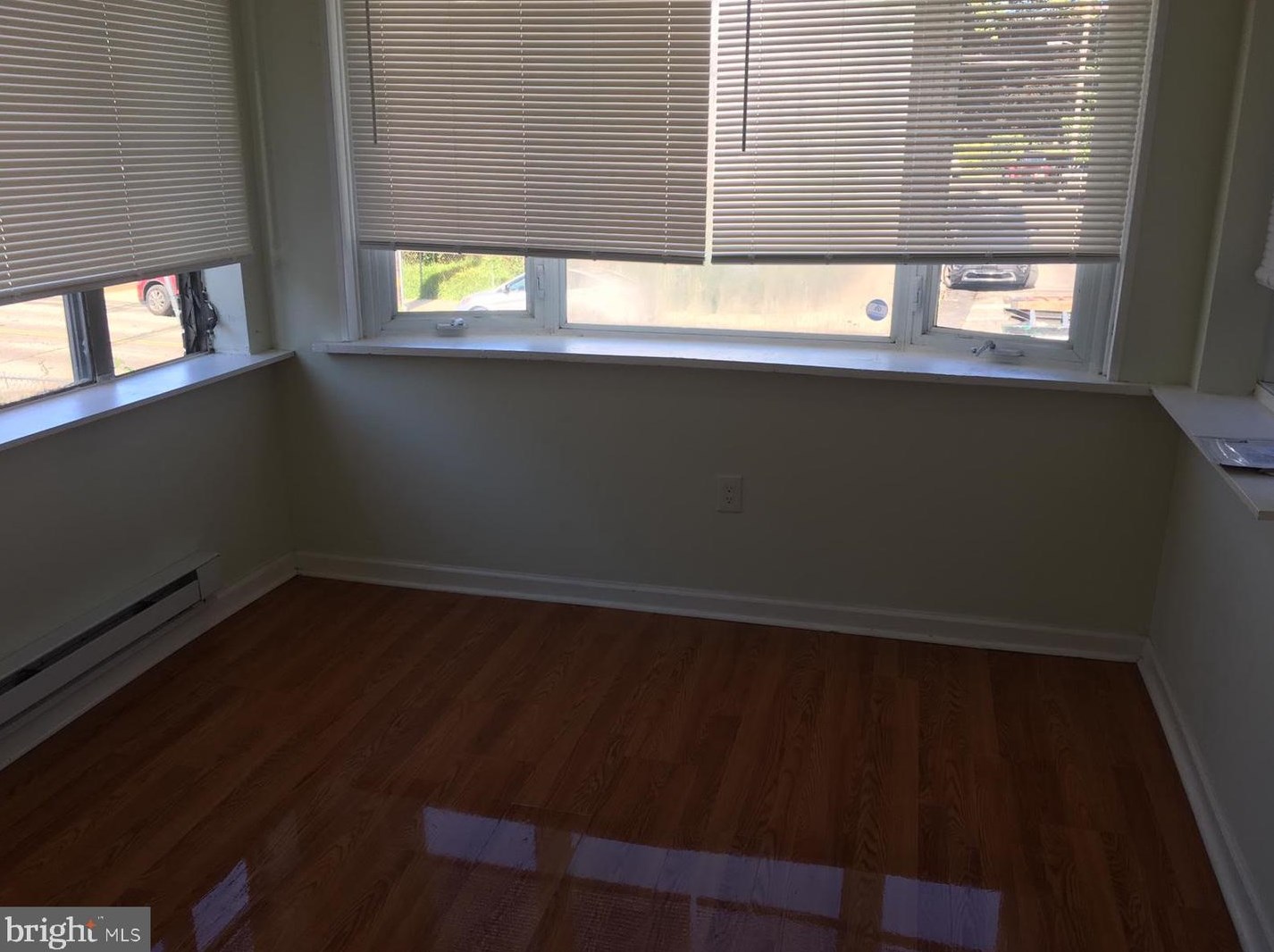 1901 N 52nd St #2, Philadelphia, PA 19131