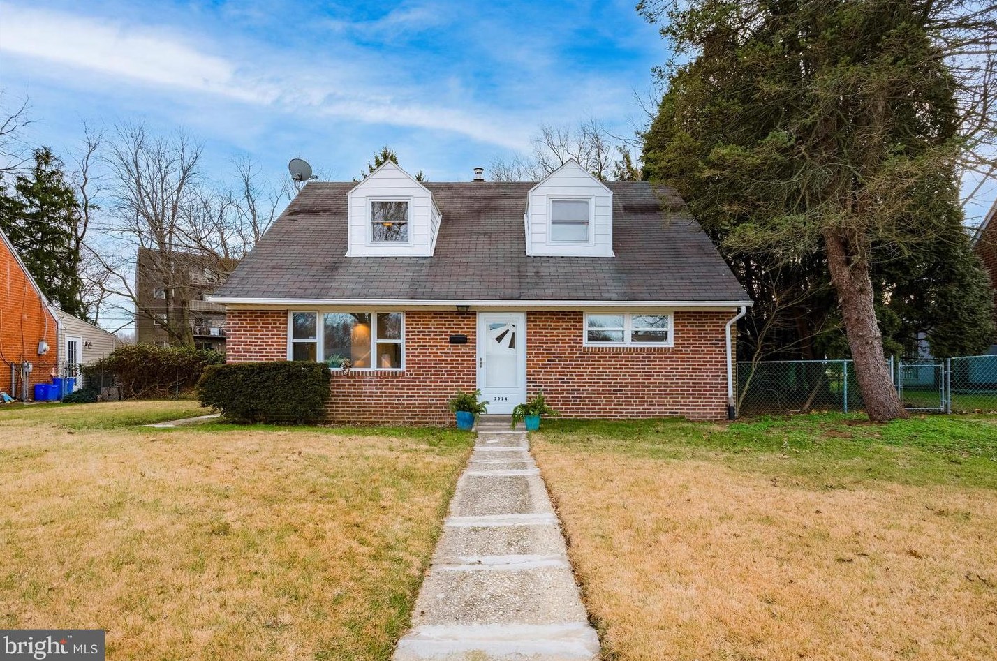 7914 Cadillac Ln, Philadelphia, PA 19128-1306