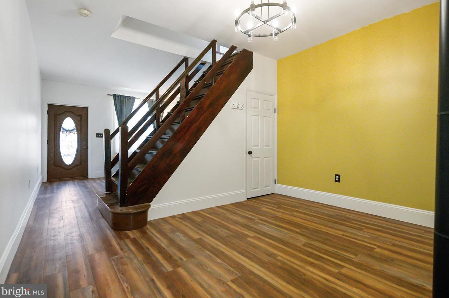 2305 Thompson St, Philadelphia PA  19125-3628 exterior