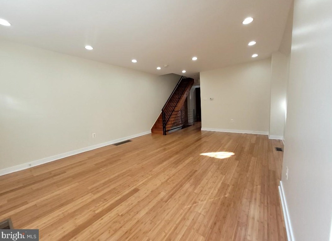 1725 Manton St, Philadelphia, PA 19146