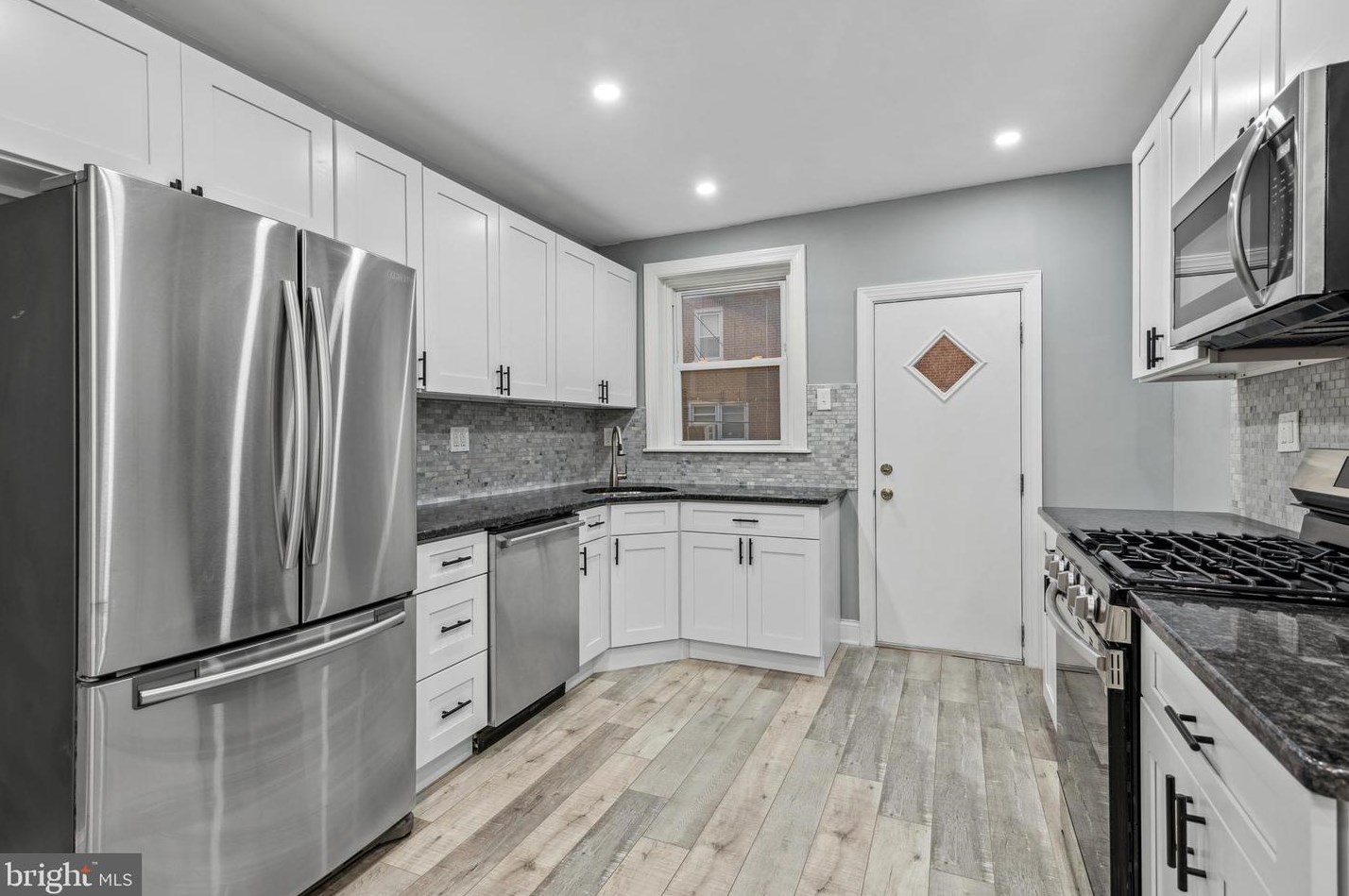 109 Nedro Ave, Philadelphia, PA 19120-0025