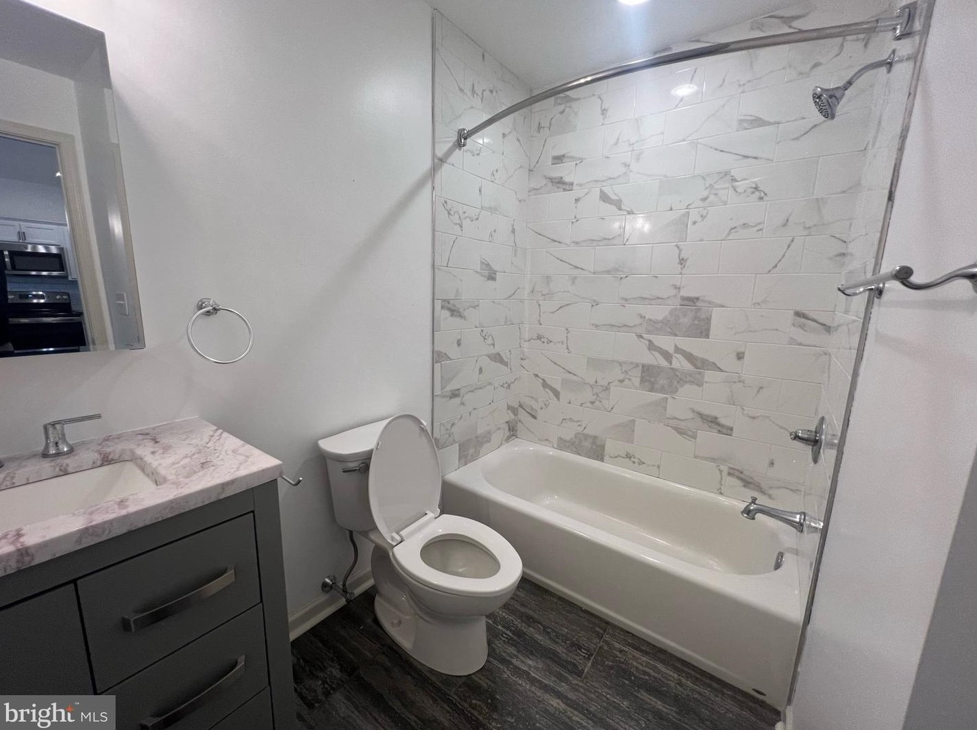 5312 Ridge Ave #403, Philadelphia, PA 19128