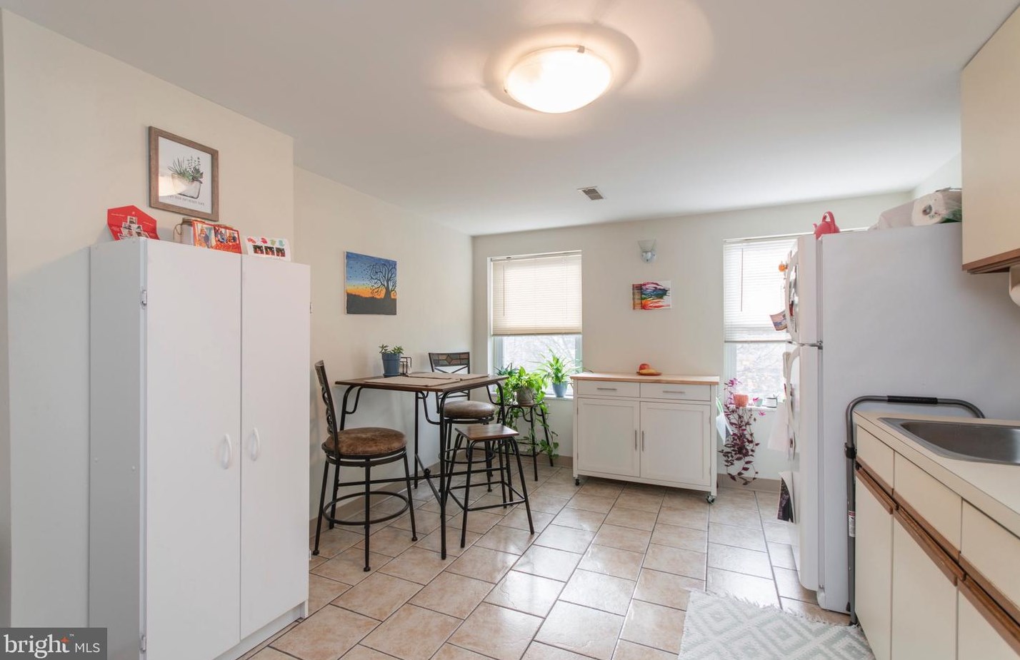 626 Carpenter St #3, Philadelphia, PA 19147