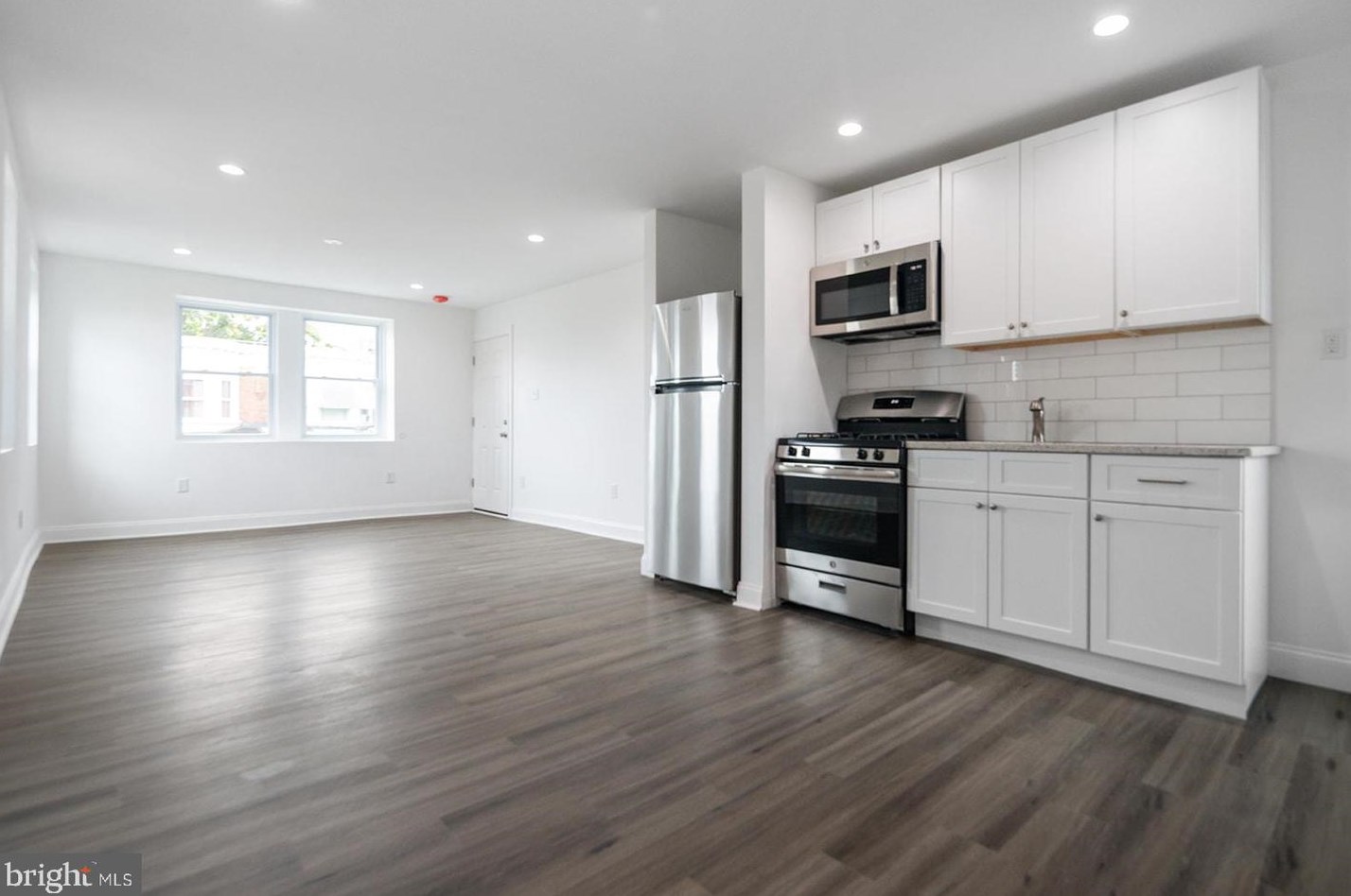 274 S 58th St #e, Philadelphia, PA 19139