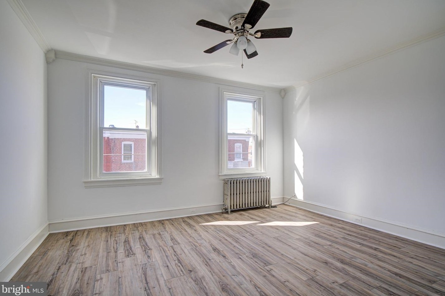 4821 Unruh Ave, Philadelphia PA  19135-2809 exterior