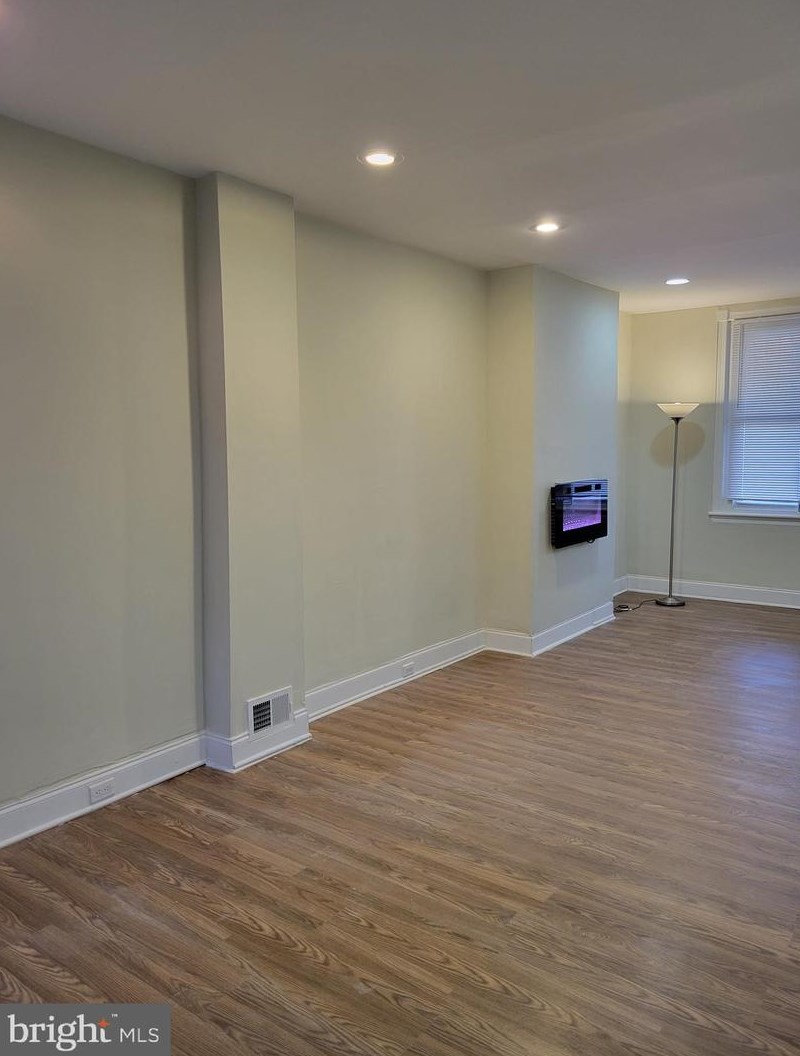 4157 Reese St, Philadelphia PA  19140-2524 exterior