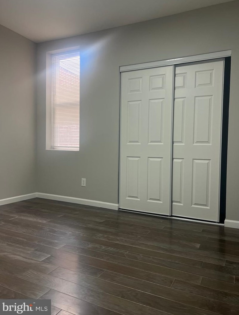 2440 75th Ave, Philadelphia PA  19138-1318 exterior