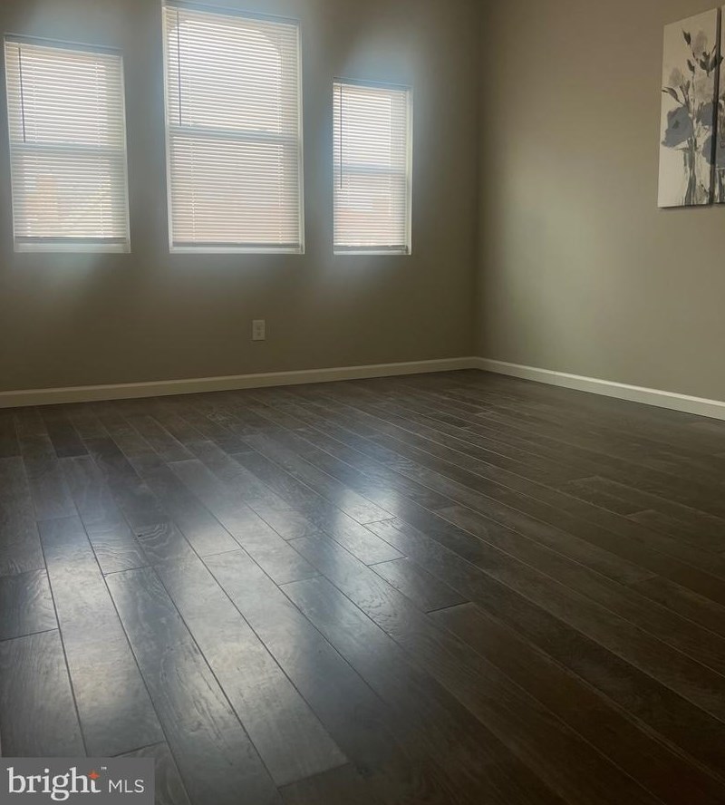 2440 75th Ave, Philadelphia PA  19138-1318 exterior