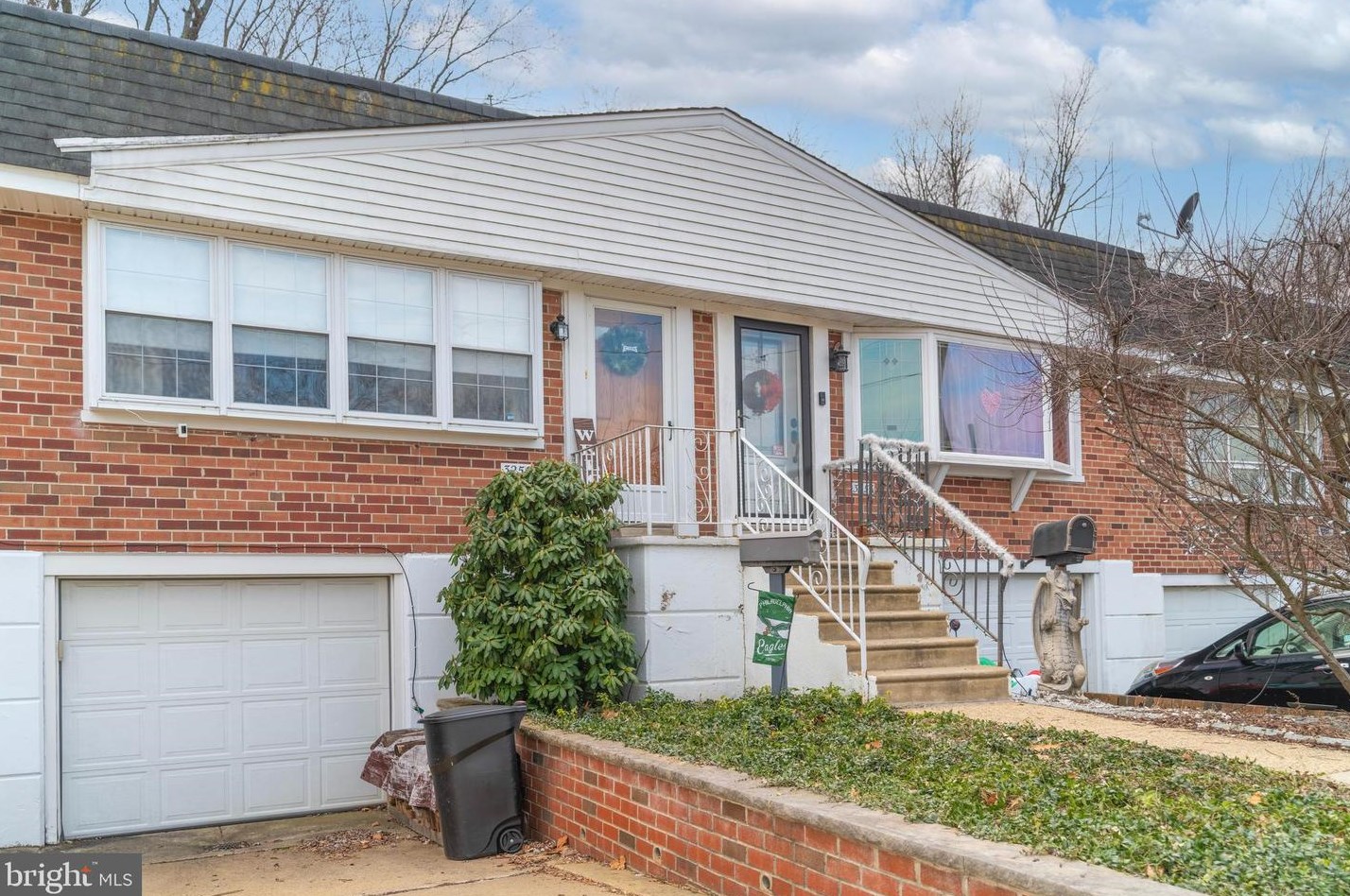 3258 Tara Rd, Philadelphia, PA 19154-3310