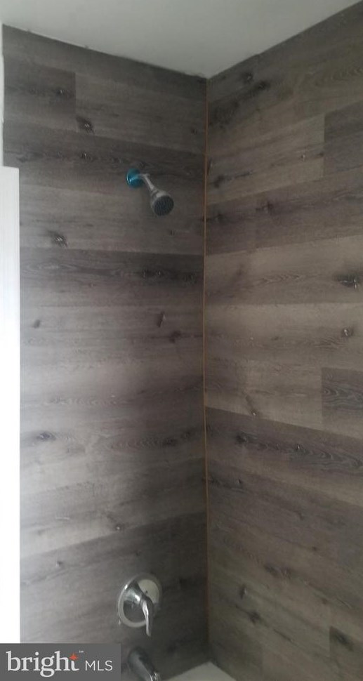 5800 Stockton Rd, Philadelphia PA  19138-1902 exterior