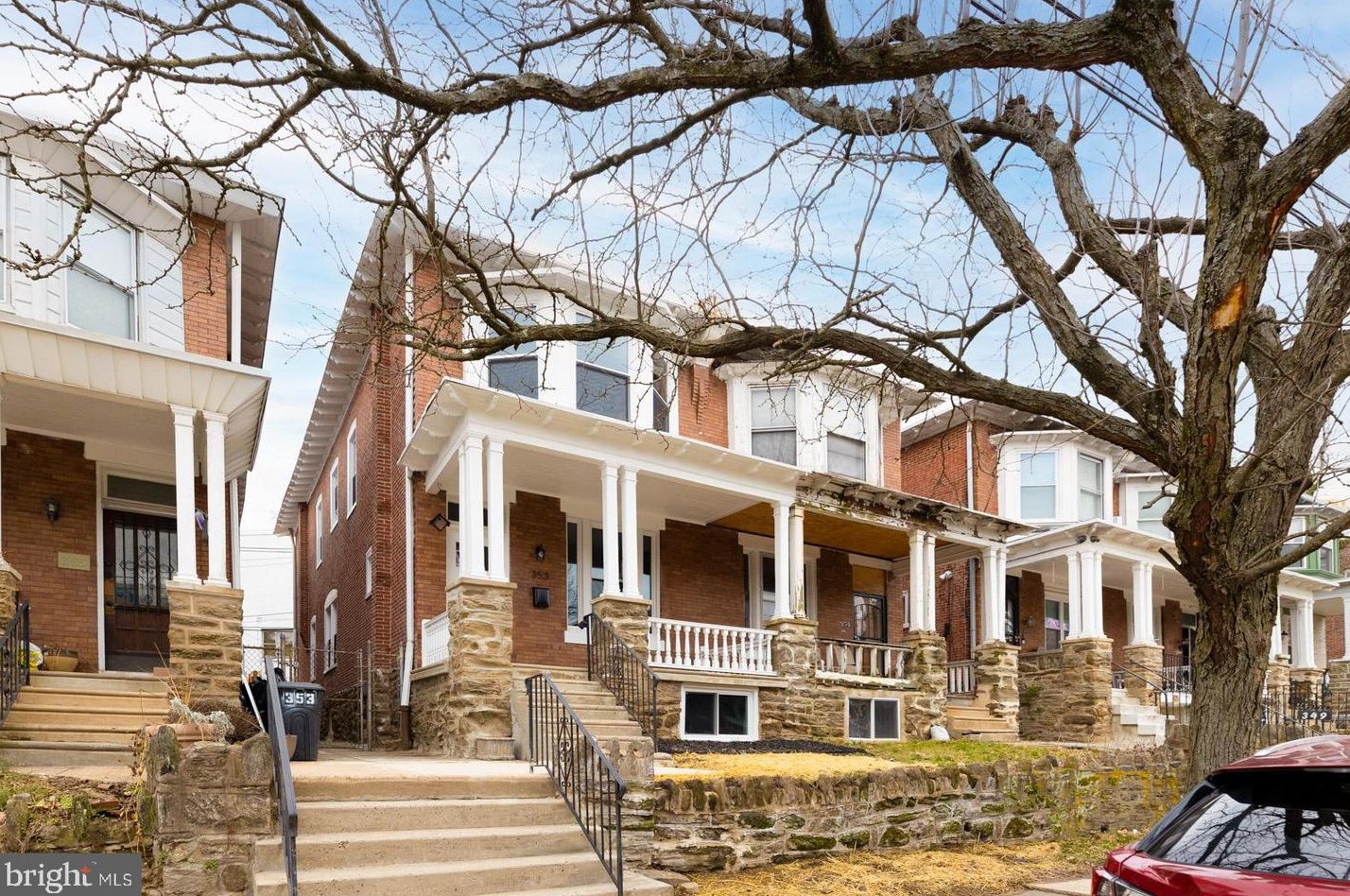 353 Duval St, Philadelphia, PA 19144-3101