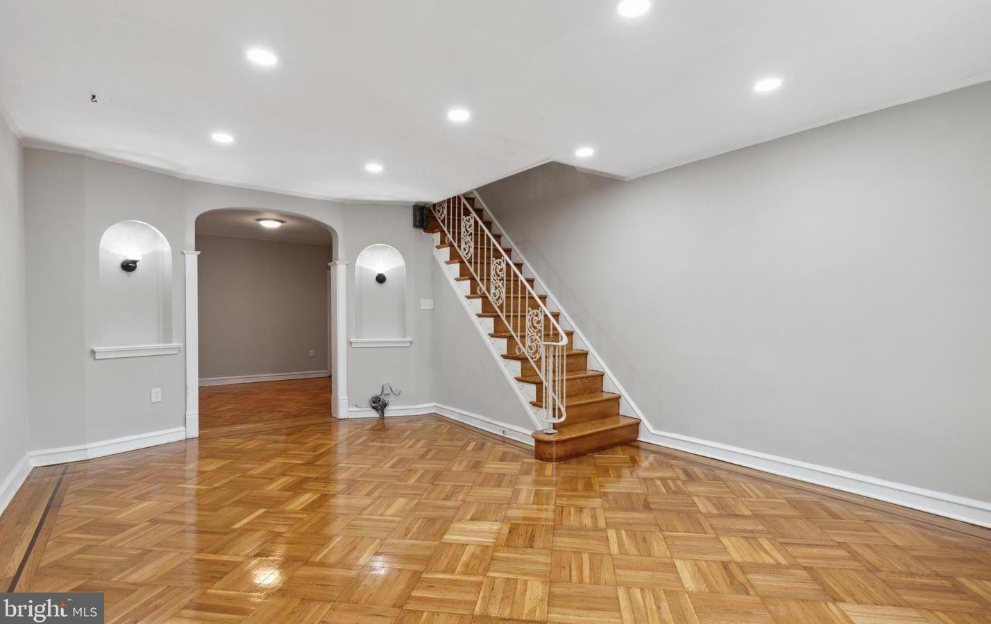 1433 Van Kirk St, Philadelphia, PA 19149-3328