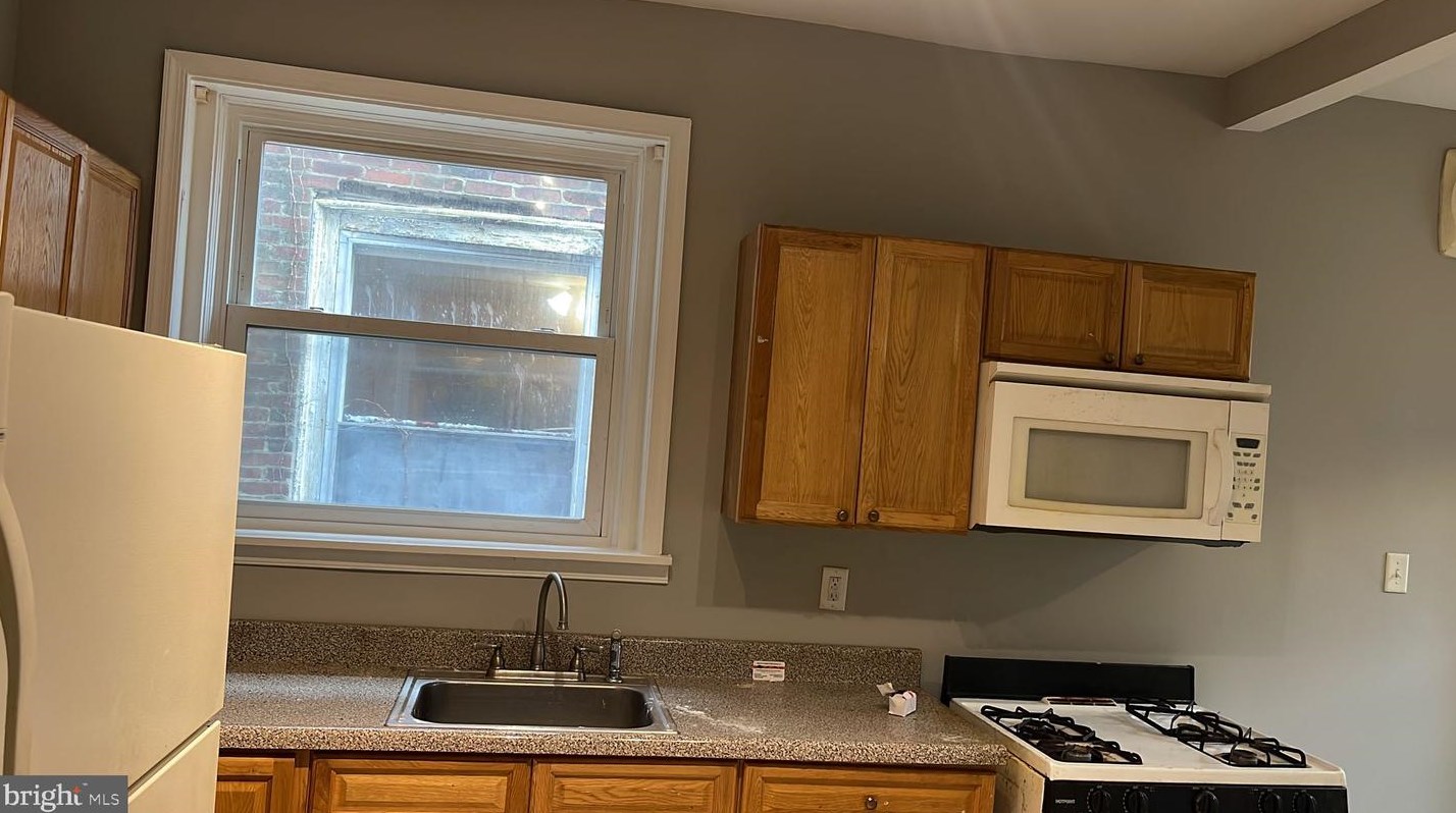 5725 Baltimore Ave, Philadelphia, PA 19143