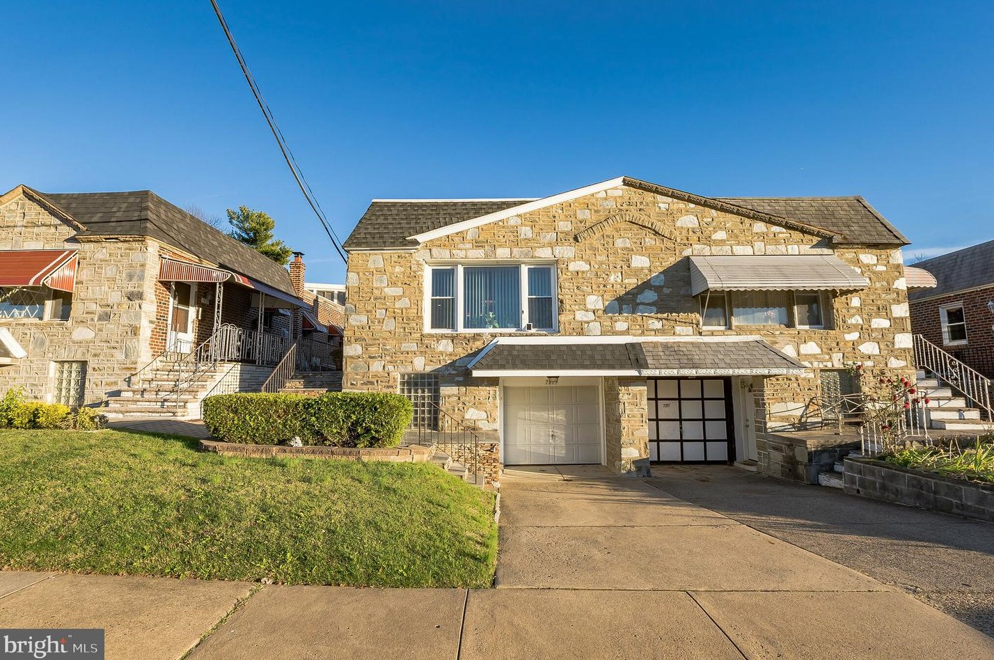 7819 Brier St, Philadelphia, PA 19152-3704