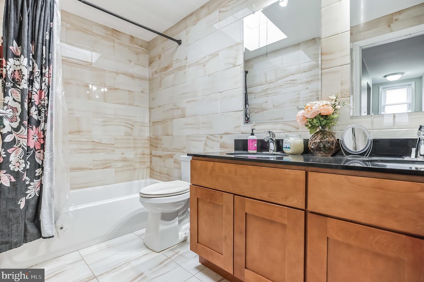 4219 Whiting Rd, Philadelphia PA  19154-2808 exterior