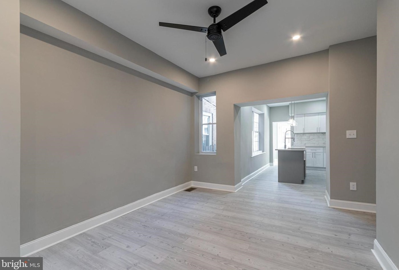 3440 Thompson St, Philadelphia PA  19134-5304 exterior