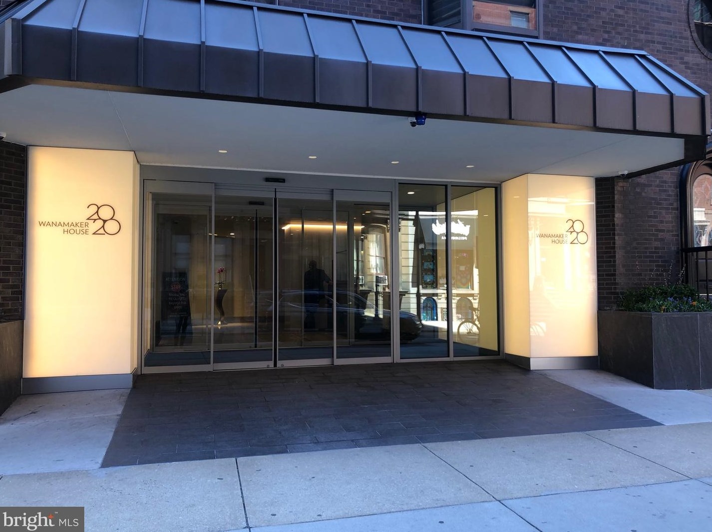 2018 Walnut St #15k, Philadelphia, PA 19103
