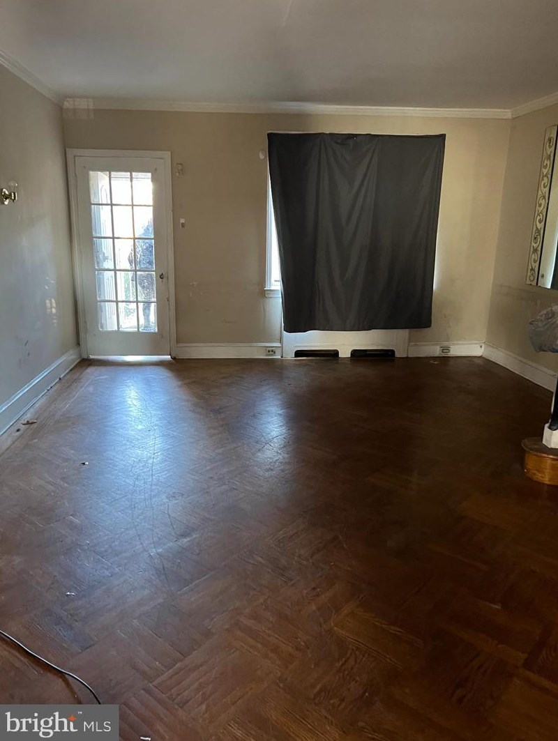 1710 Stenton Ave, Philadelphia, PA 19141-1433