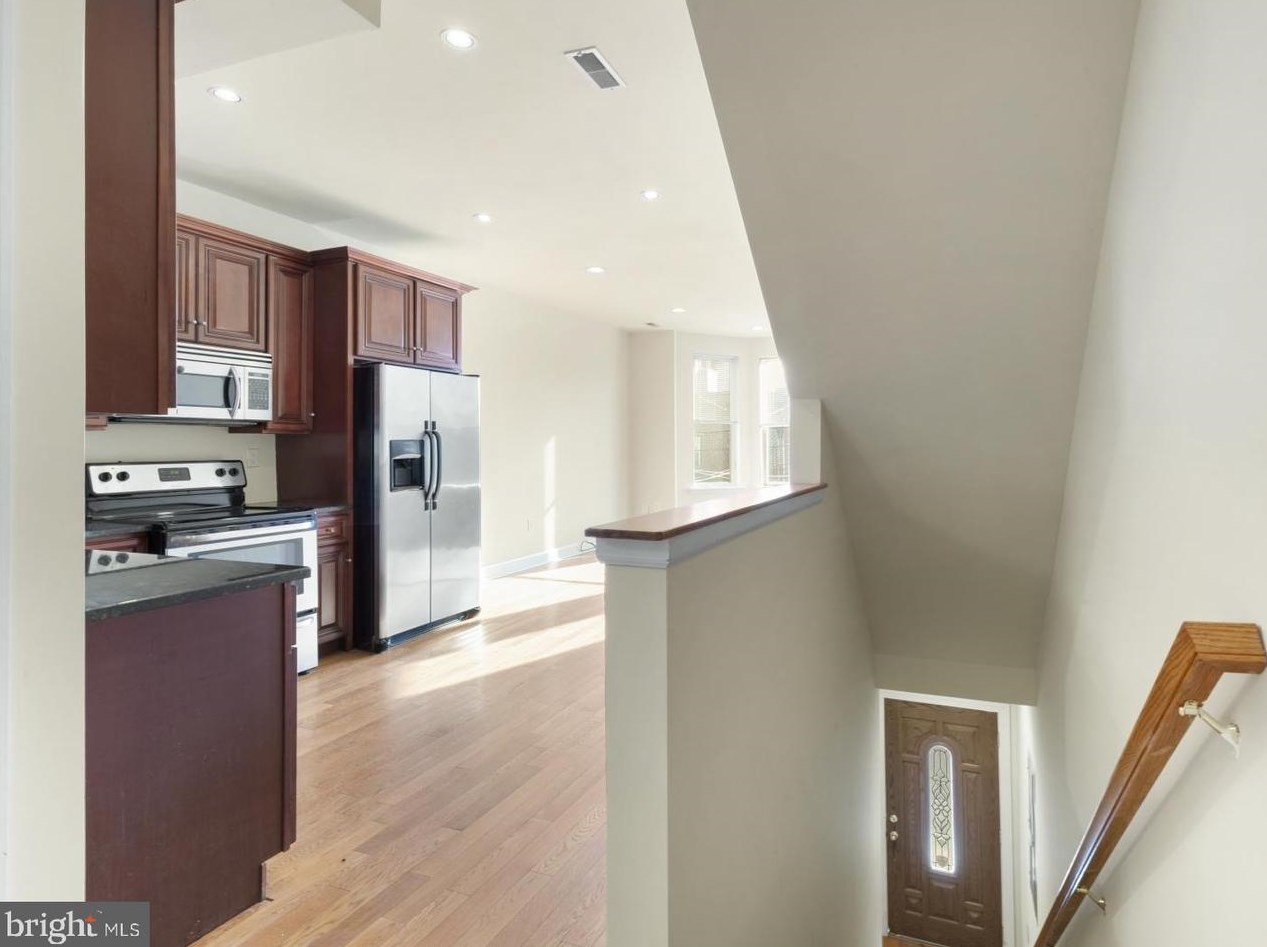 2005 Carpenter St # A, Philadelphia, PA