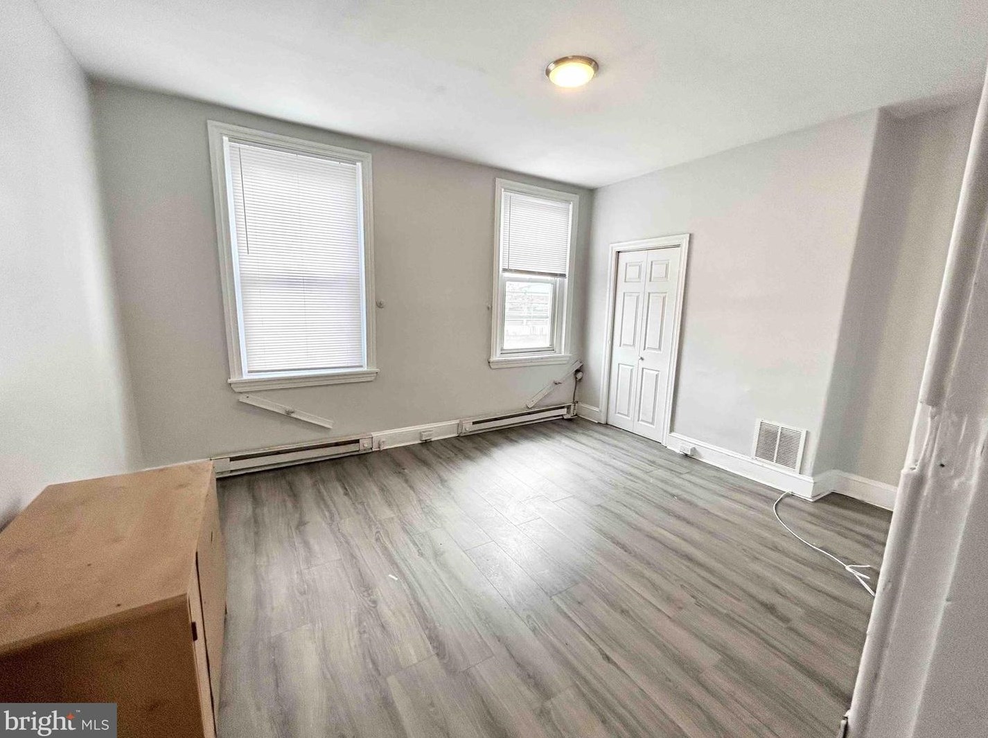 3074 Kensington Ave, Philadelphia, PA 19134