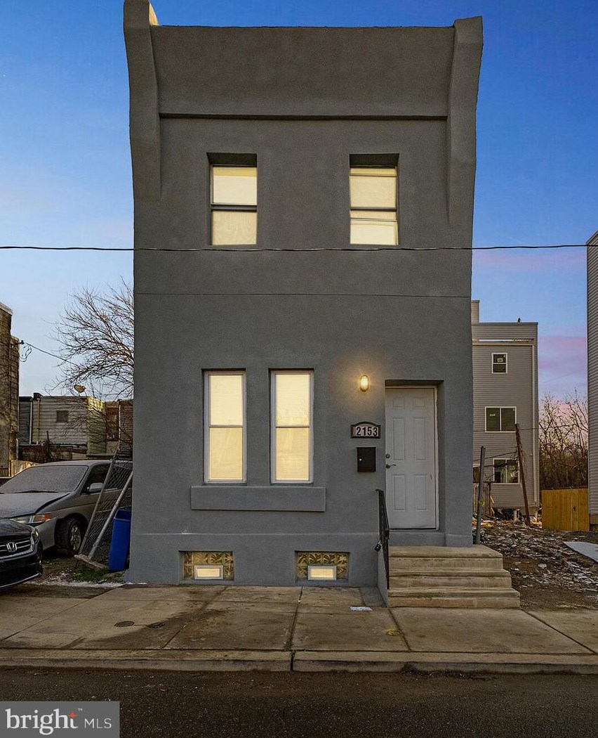 2153 Birch St, Philadelphia, PA 19134-4112
