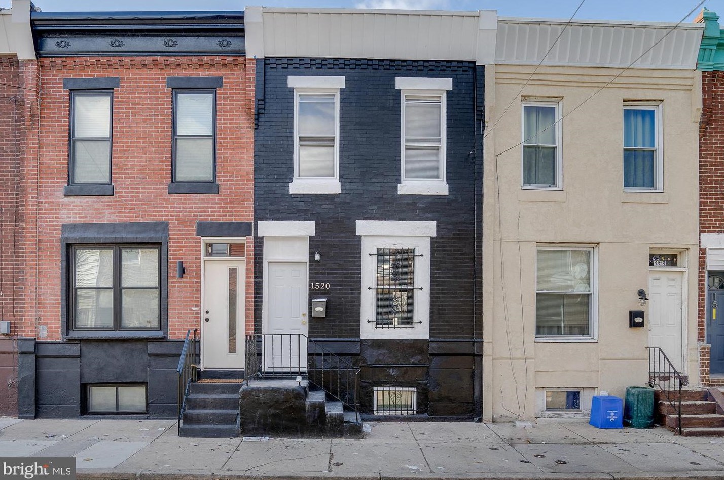 1520 Dover St, Philadelphia, PA 19146-4431