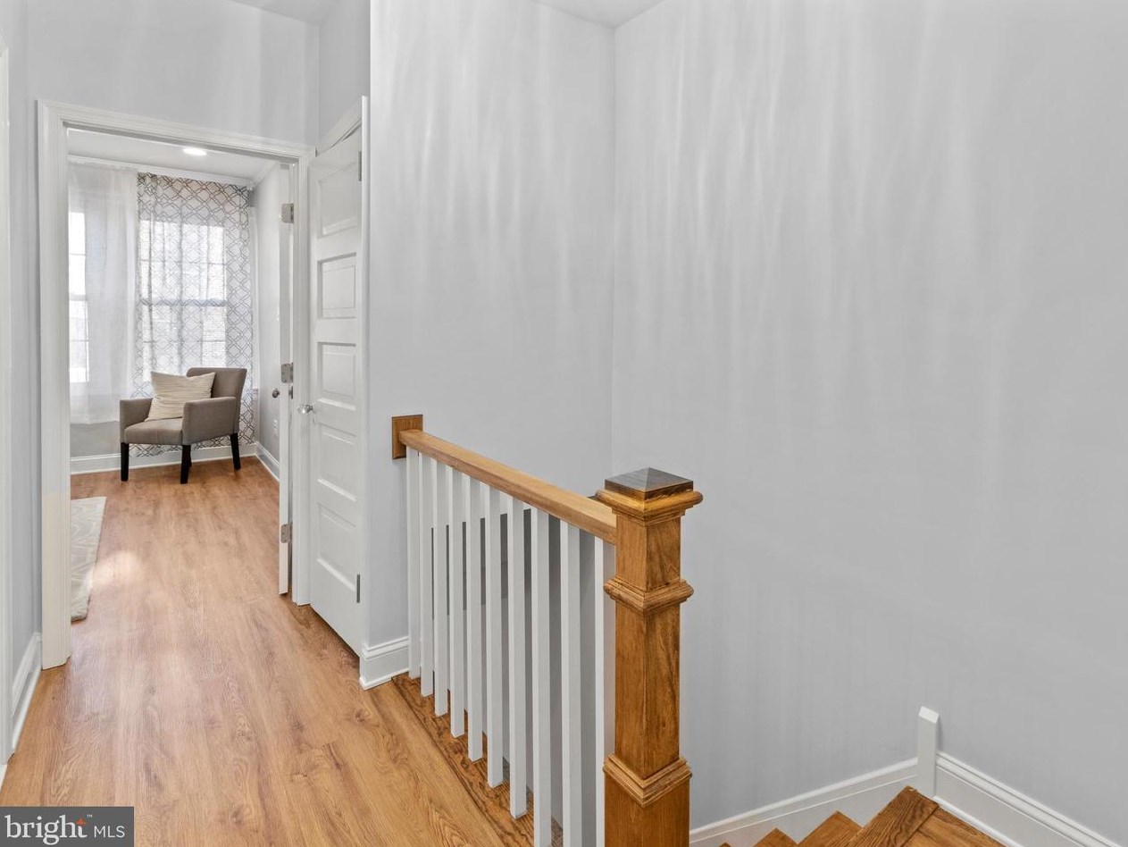 3812 Lauriston St, Philadelphia PA  19128-5106 exterior