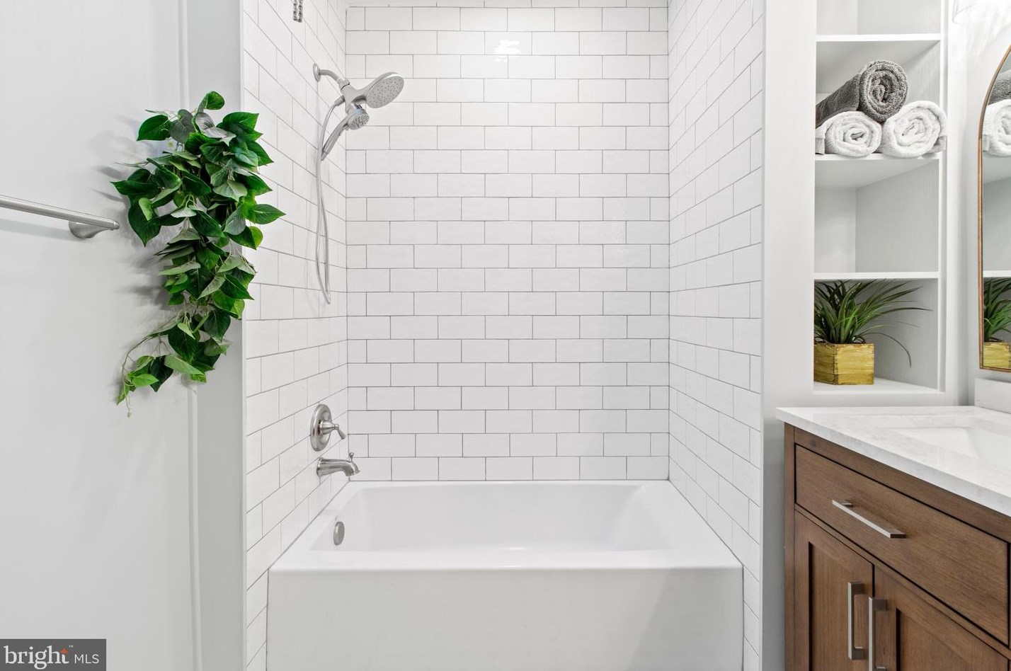 3812 Lauriston St, Philadelphia PA  19128-5106 exterior