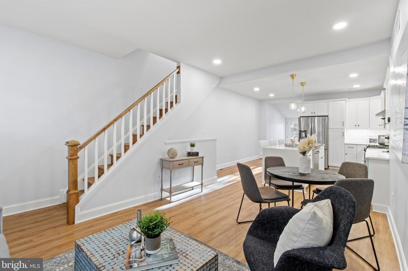 3812 Lauriston St, Philadelphia PA  19128-5106 exterior