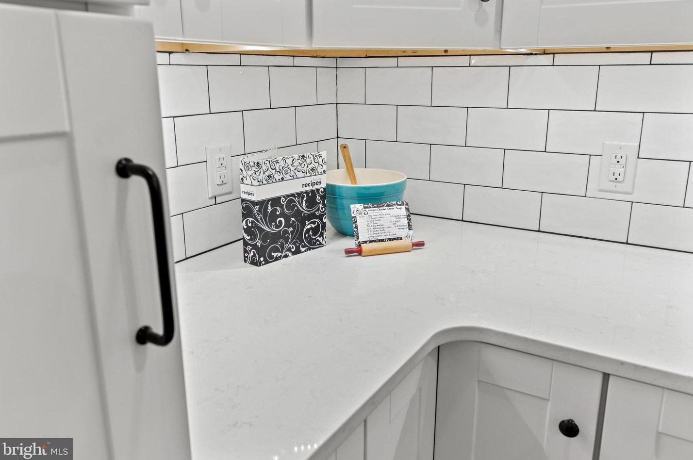 3812 Lauriston St, Philadelphia PA  19128-5106 exterior