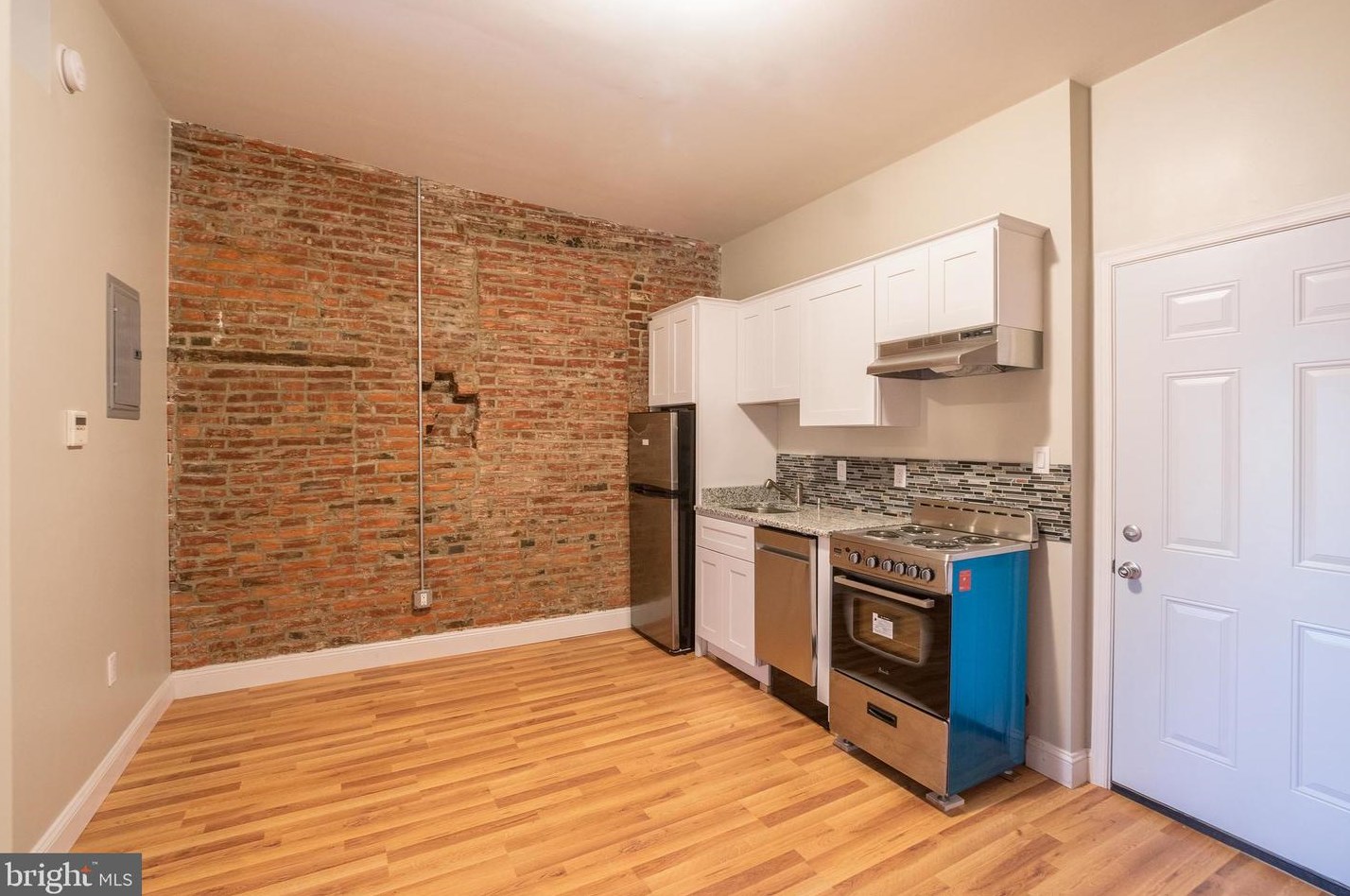 1126 E Passyunk Ave #unit 3, Philadelphia, PA 19147