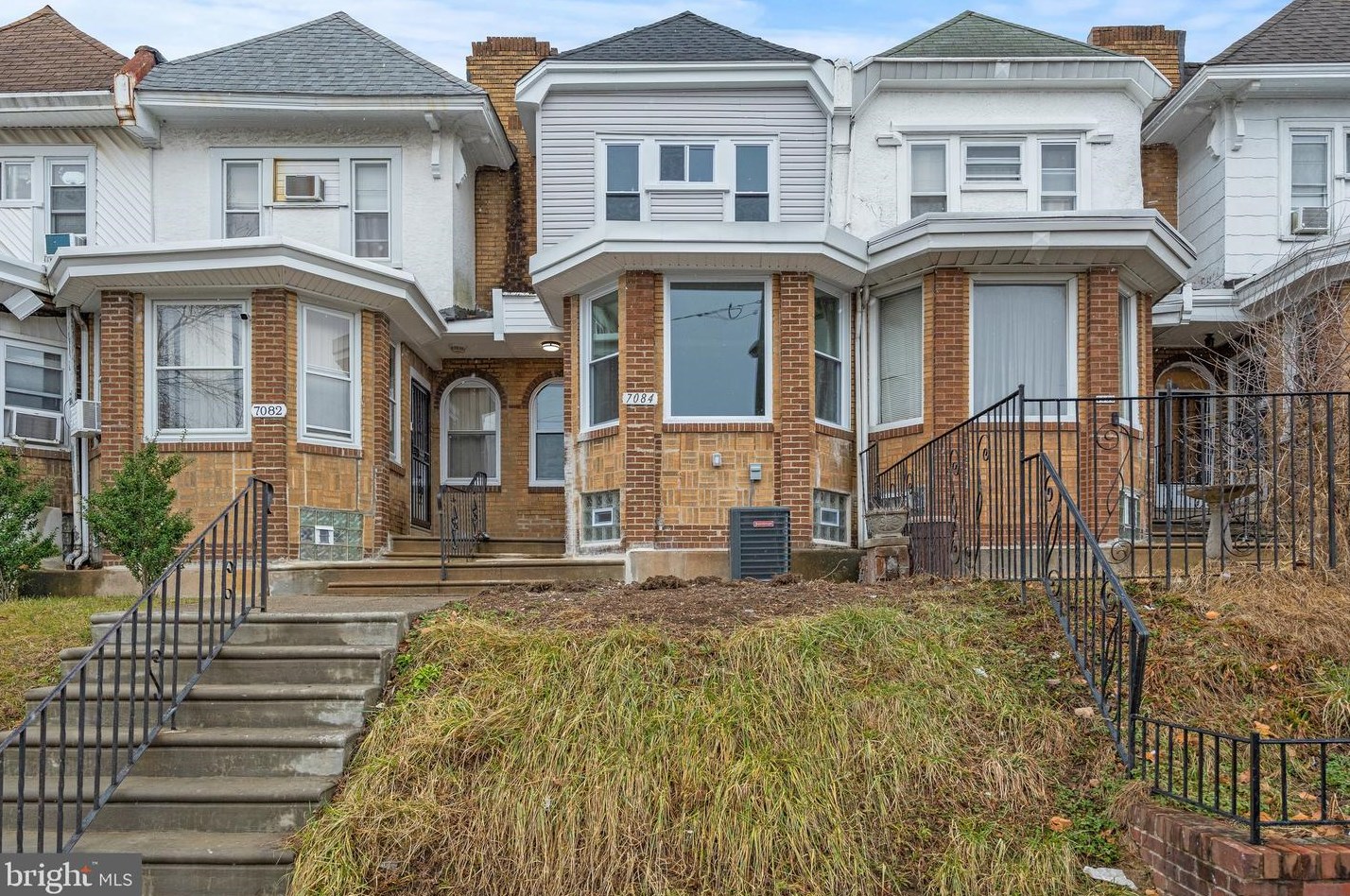 7084 Forrest Ave, Philadelphia, PA 19138-2006