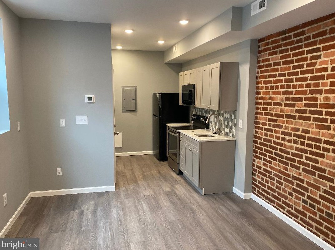 3823 Smedley St, Philadelphia PA  19140-3623 exterior