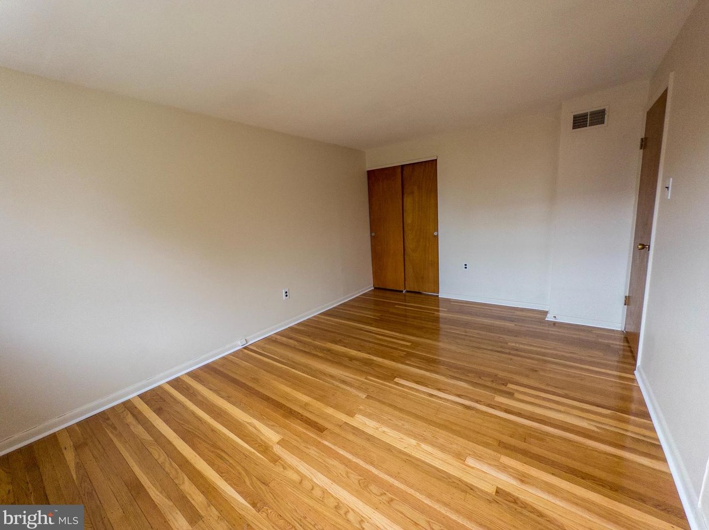 7206 Gannet Pl, Philadelphia PA  19153-2703 exterior