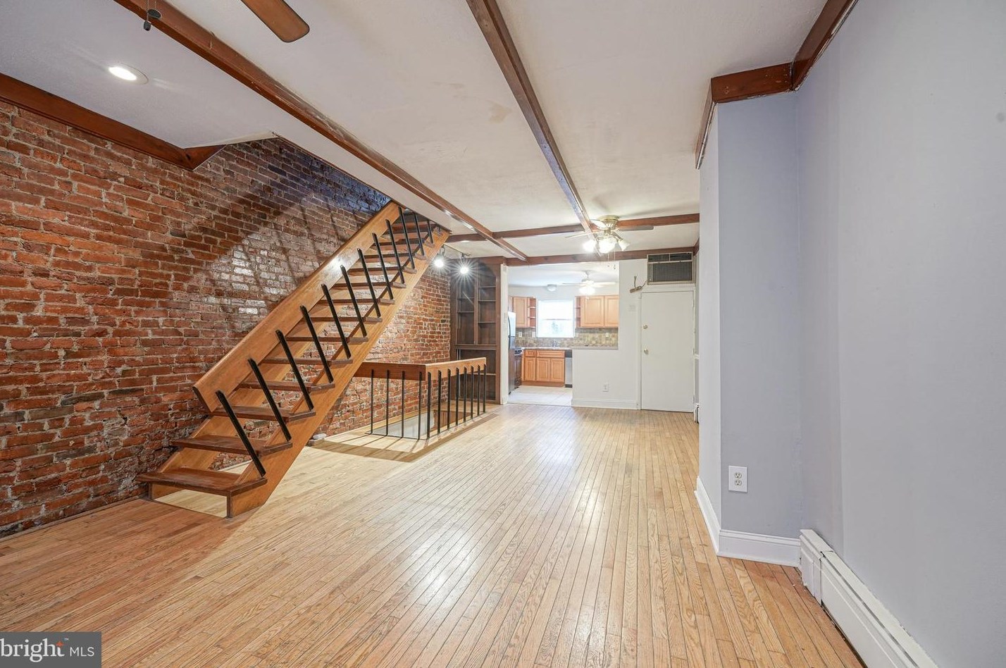 2207 Woodstock St, Philadelphia PA  19132-4825 exterior