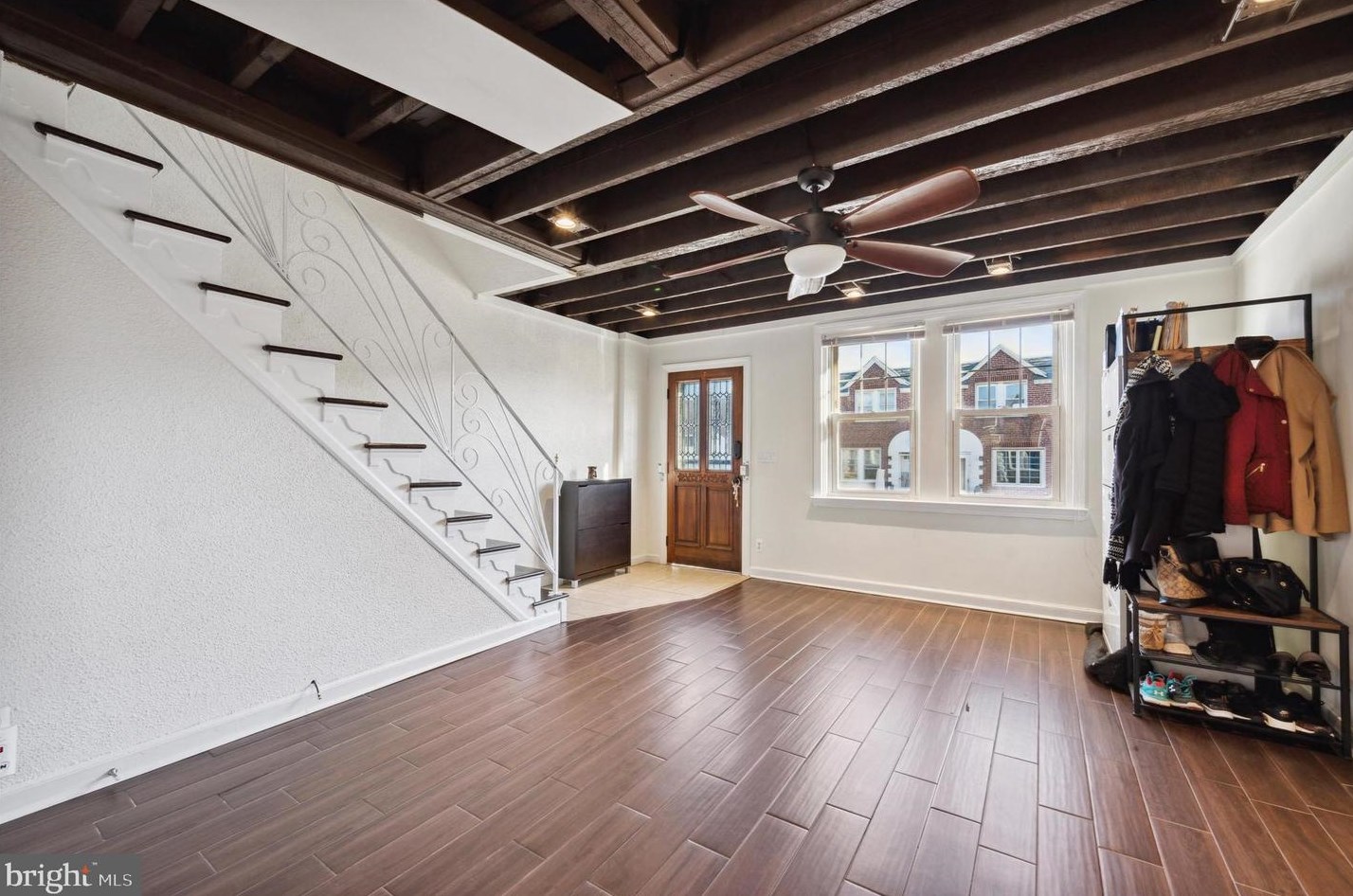 4432 Loring St, Philadelphia, PA 19136-4016