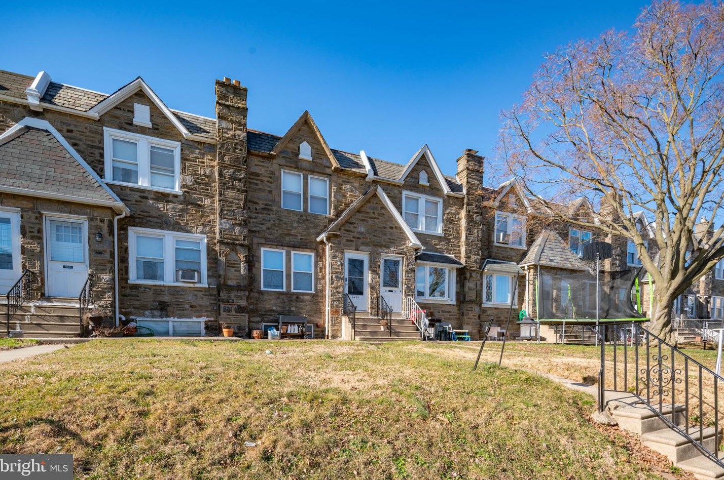 3430 Sheffield St, Philadelphia PA  19136-3517 exterior