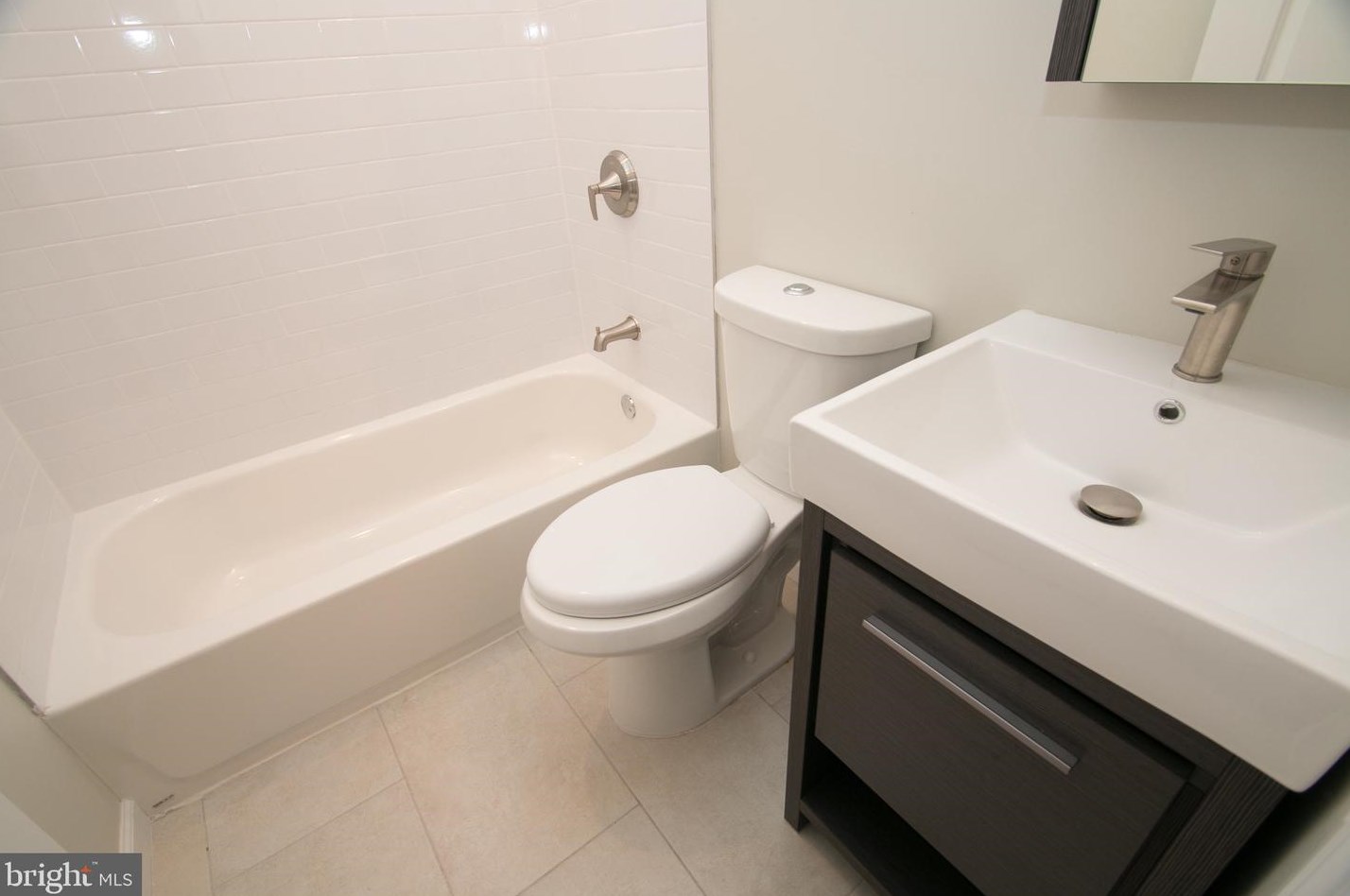 1800 Catharine St #2, Philadelphia, PA 19146