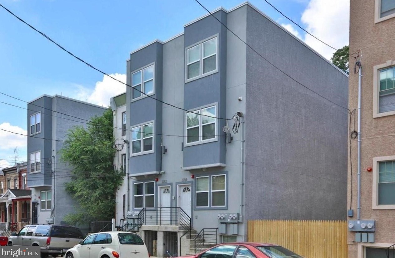 2252 N 12th St #2, Philadelphia, PA 19133