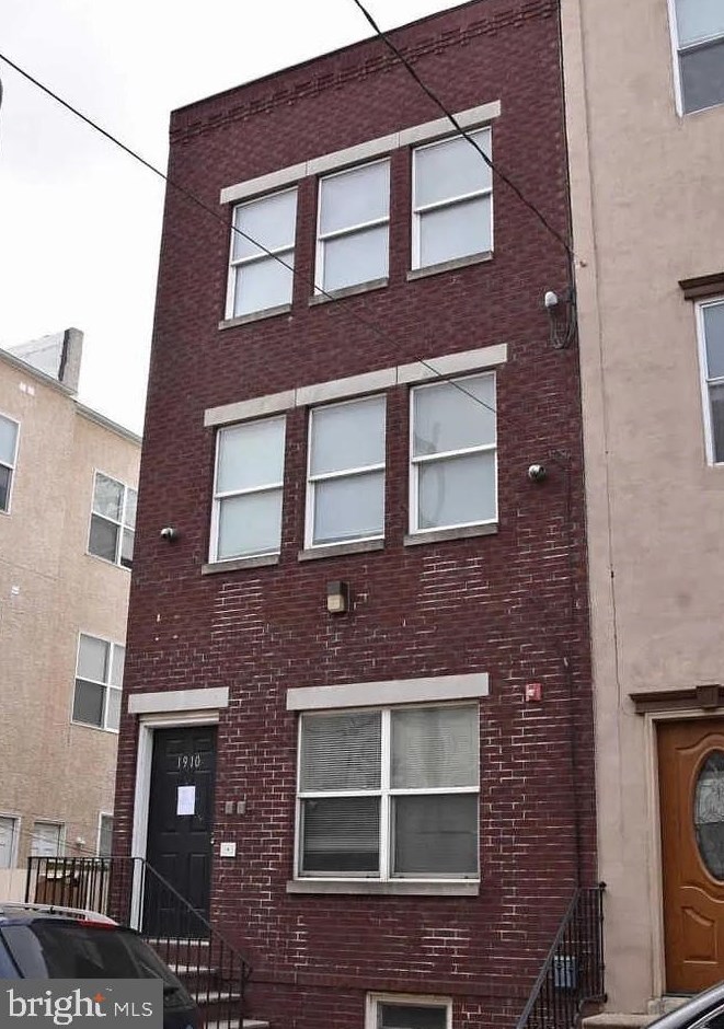 1910 N Gratz St #a, Philadelphia, PA 19121