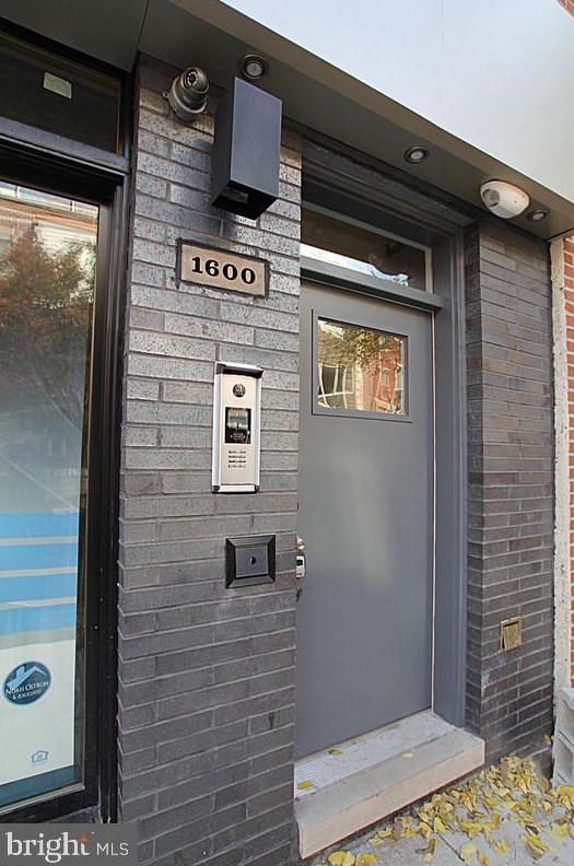 1600 South St #3f, Philadelphia, PA 19146