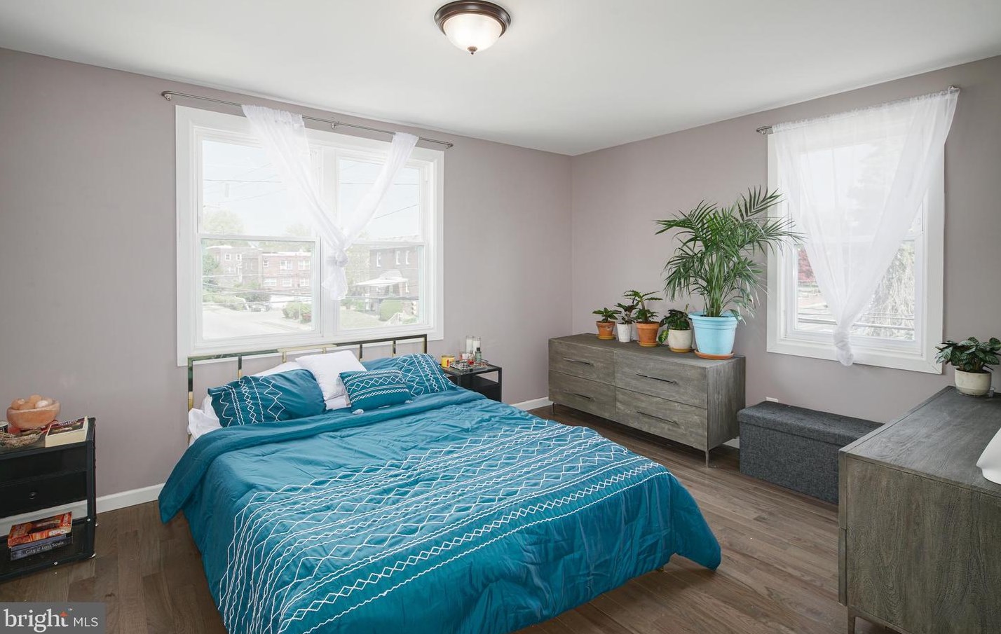 1054 Upsal St, Philadelphia PA  19119-3715 exterior