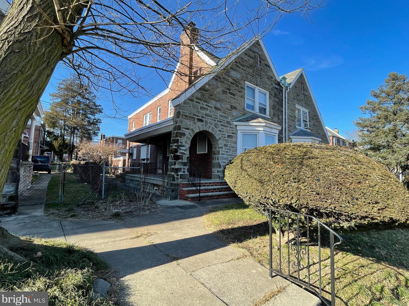 1421 Washington Ln, Philadelphia, PA 19138-1130